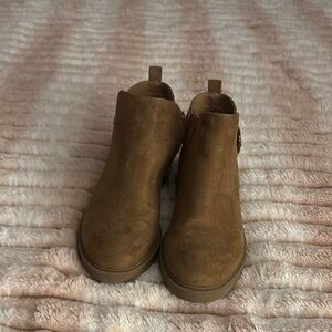 Esprit Brown Ankle Boots